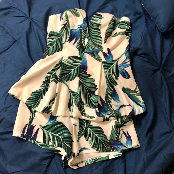 tropical print romper vacation shorts strapless - Picture 2 of 4